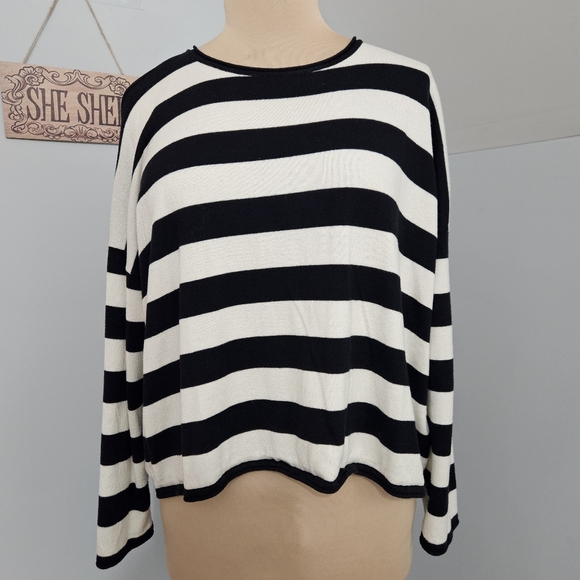PLANET by Lauren G Tops - PLANET Black White Striped Boxy Knit Top One Size Minimalist Chic